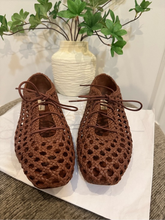 ANTONIO MELANI Shoes - ANTONIO MELANI Brown Woven Leather Lace-Up Flats